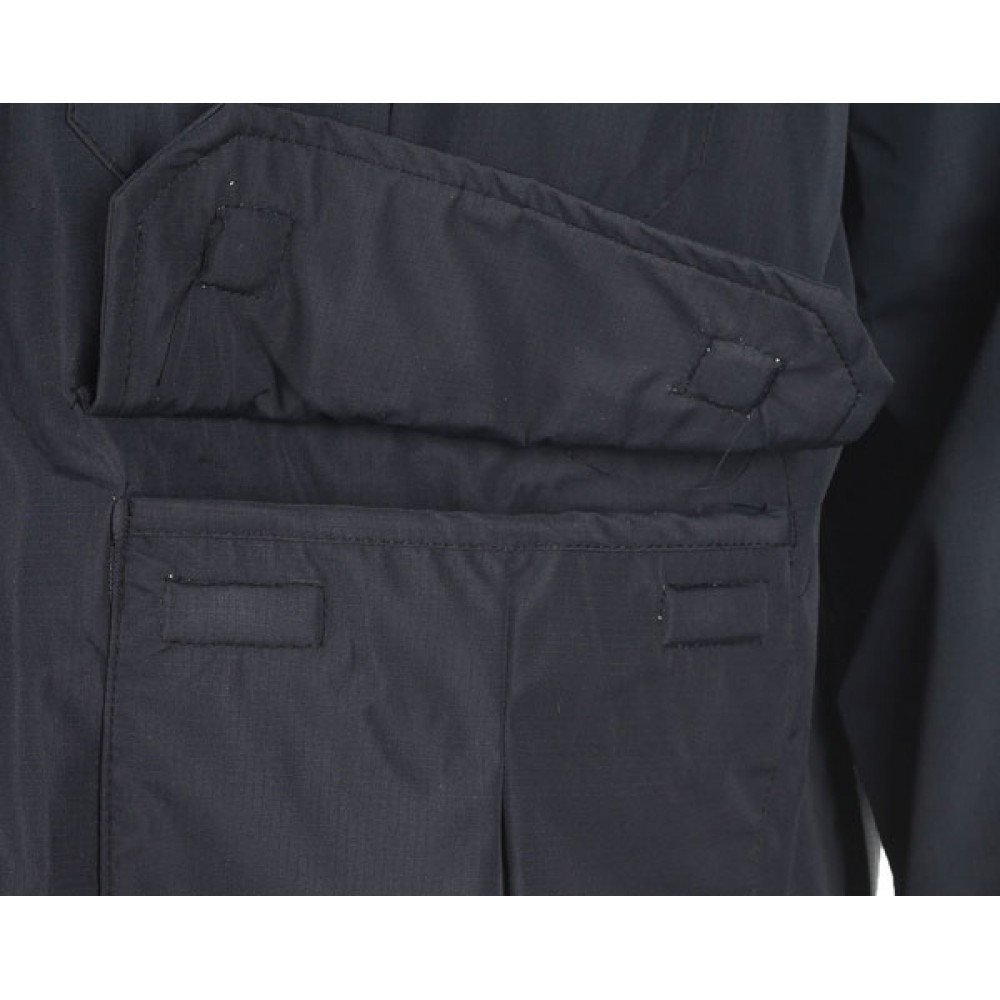 public,service,outerwear